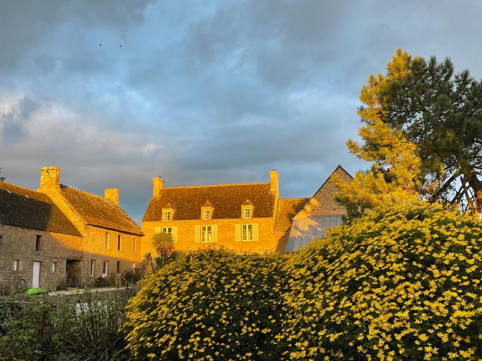 La Ferme De Nehou Hotell Gatteville-le-Phare Eksteriør bilde