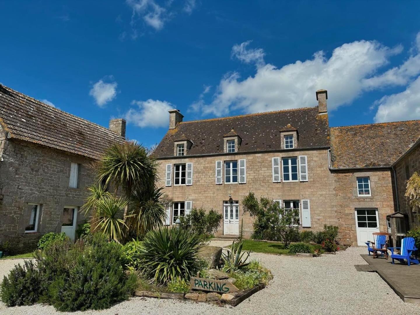 La Ferme De Nehou Hotell Gatteville-le-Phare Eksteriør bilde
